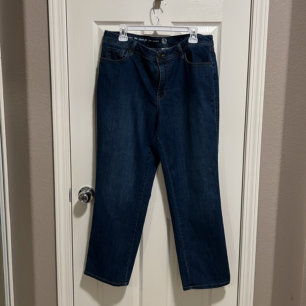 Dress Barn Classic Fit Straight Leg Jeans